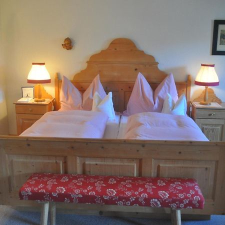 Romantikhotel Almtalhof Grünau im Almtal Habitación foto