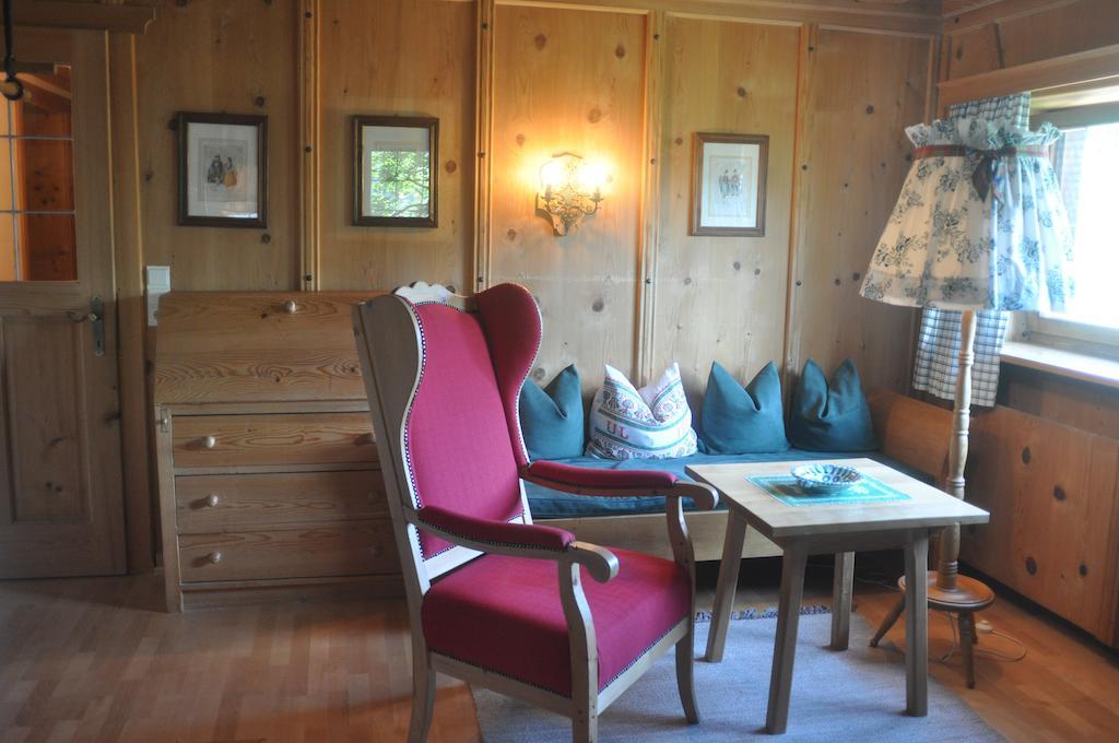 Romantikhotel Almtalhof Grünau im Almtal Habitación foto