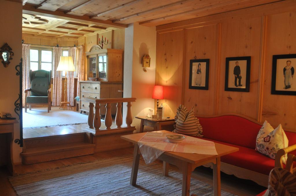 Romantikhotel Almtalhof Grünau im Almtal Habitación foto