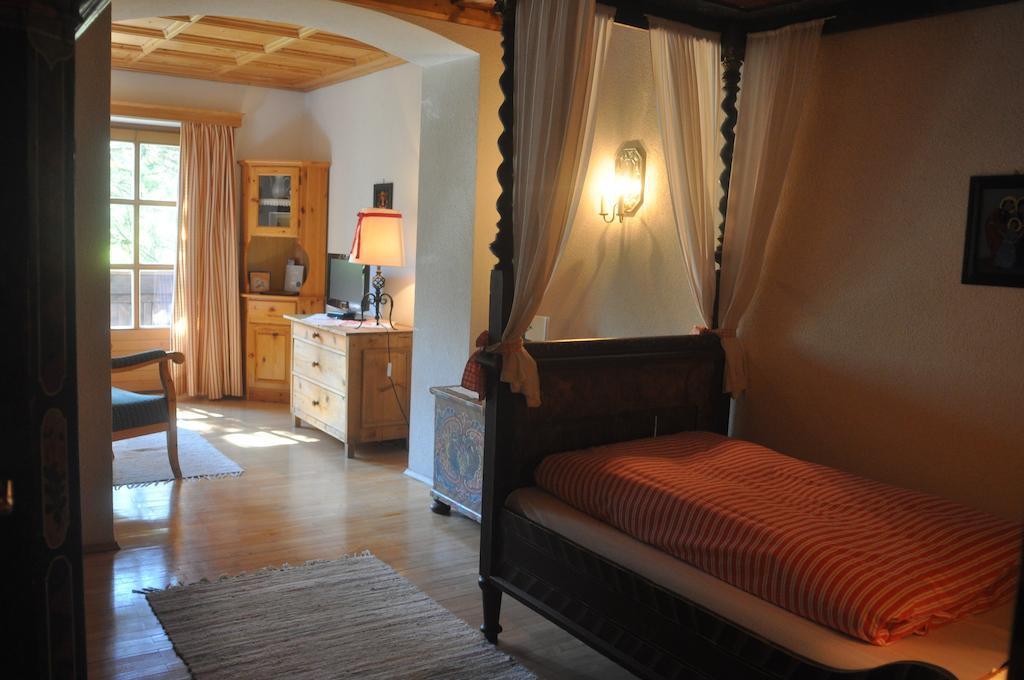 Romantikhotel Almtalhof Grünau im Almtal Habitación foto